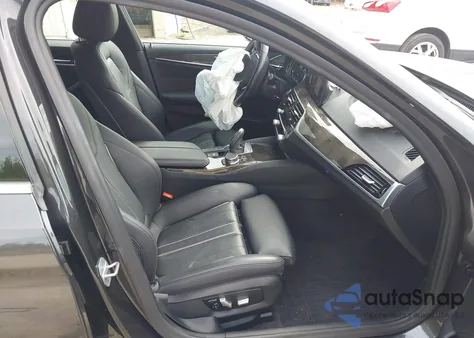 2019 BMW 530E xDrive Iperformance z USA, uszkodzony, nr VIN WBAJB1C58KB376168